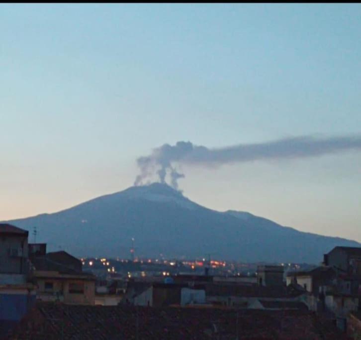 Stairway To Etna 1 Apartman Catania-Fontanarossai nemzetközi repülőtér Kültér fotó